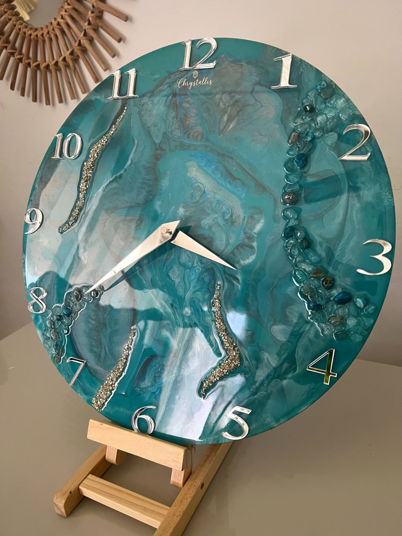 Horloge murale en résine océan